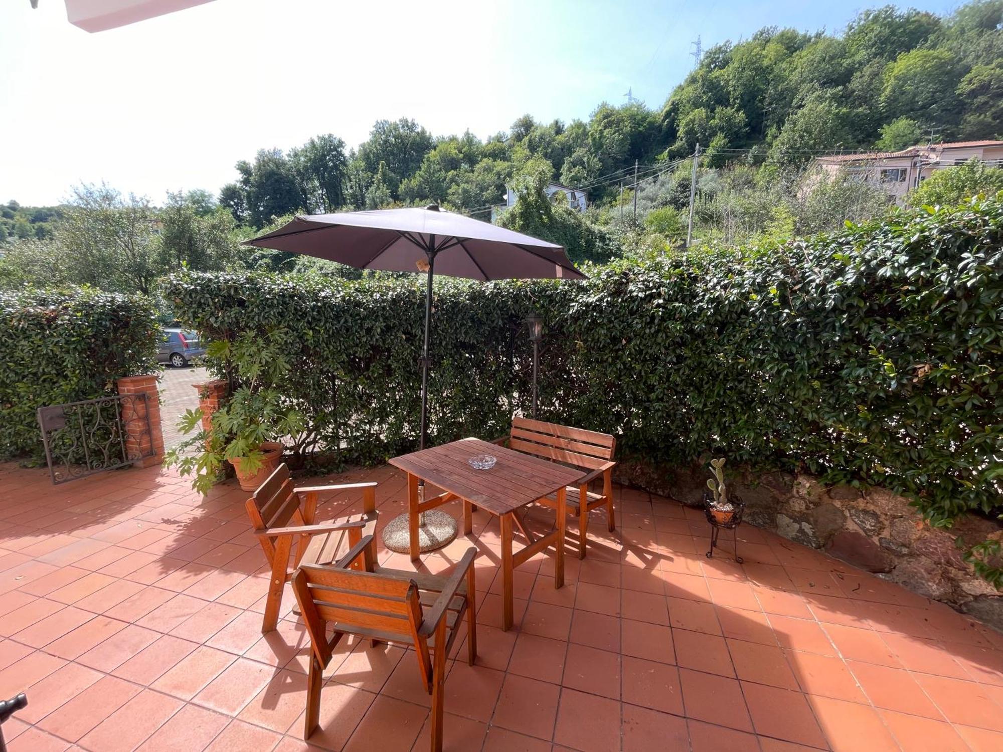 Appartamento Comodo Per Lerici E 5 Terre Piano di Follo Exterior foto